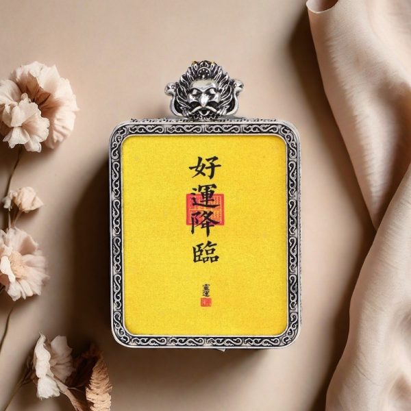 Good luck comes/Golden/Hand-painted/4cm*5cm/Metal material