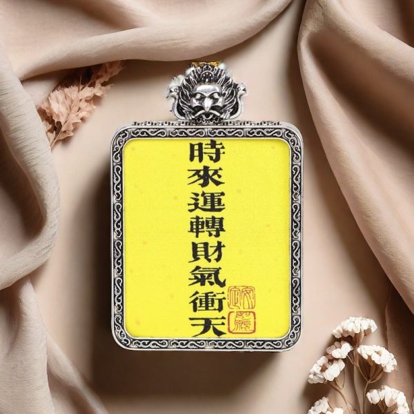 Good luck and great fortune/calligraphy/gold-painted/4cm*5cm/metal material