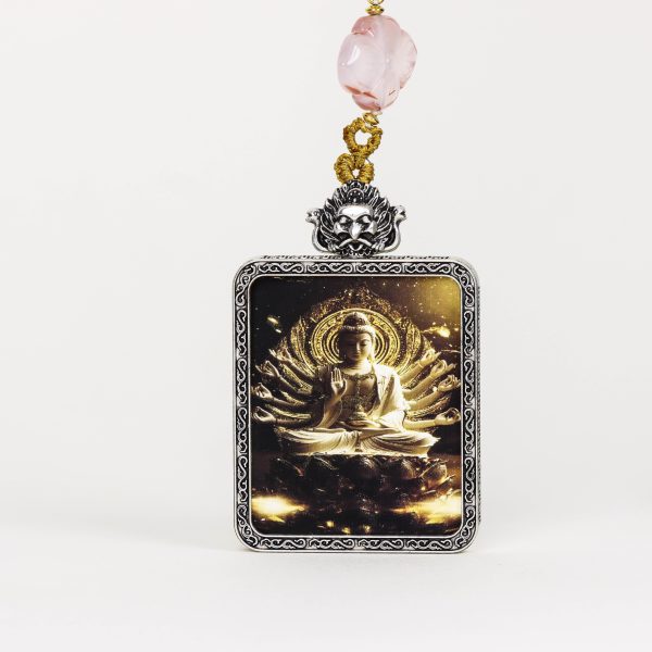 Thousand-armed Buddha statue/Gold-painted/4cm*5cm/Titanium alloy