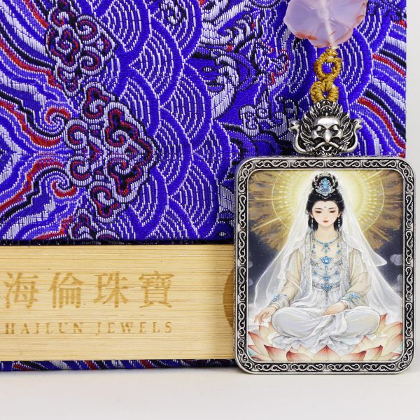 Color drawing of Guanyin sitting statue/peaceful/4cm*5cm/titanium alloy